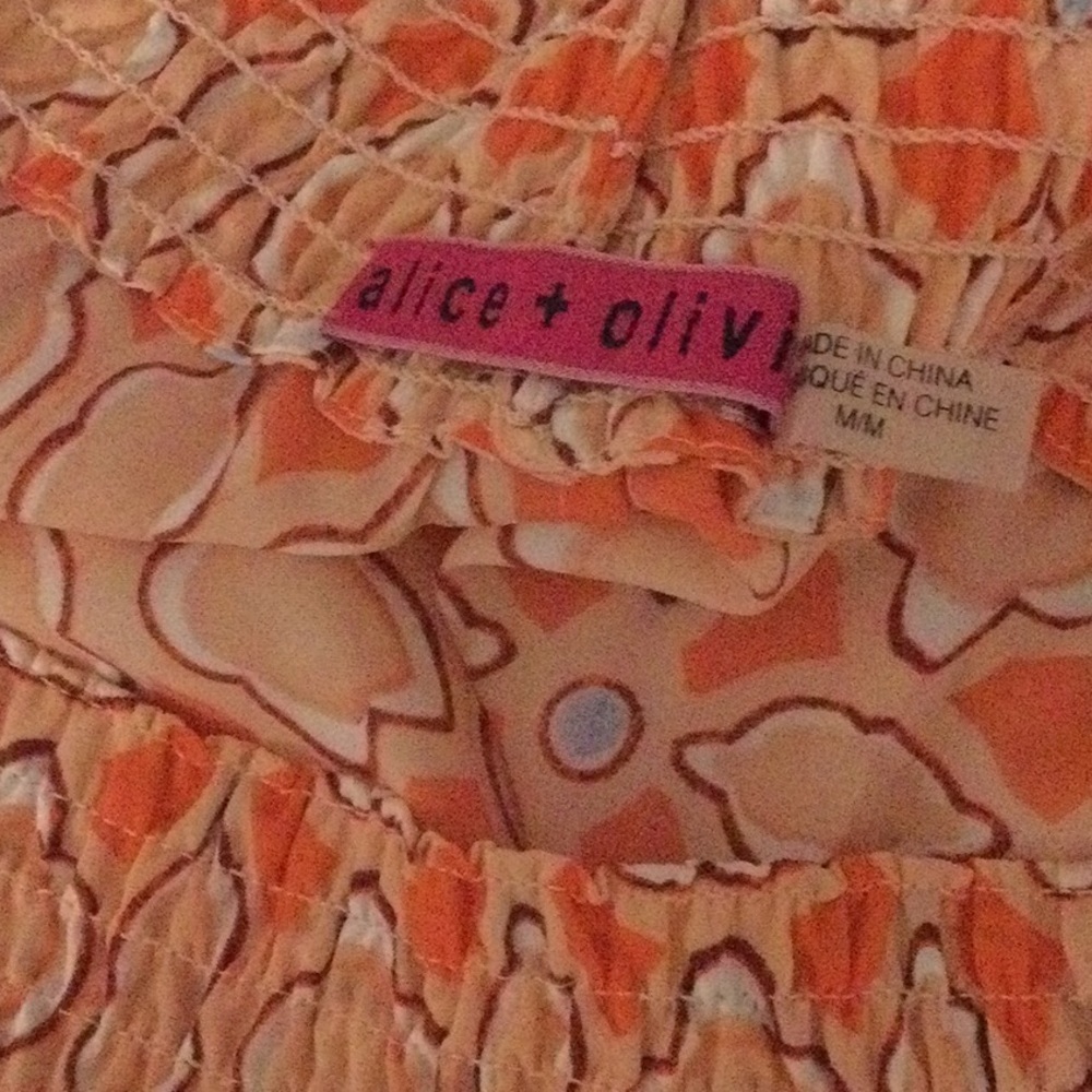 Alice & Olivia Dress Shorts Size Medium Orange - Picture 4 of 11